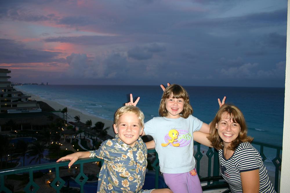 Family in Cancun